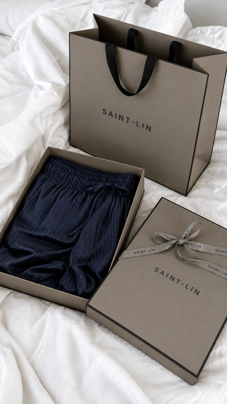 Pantaloncini a righe in lyocell azzurro
